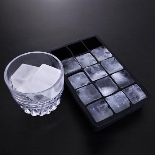 http://barsupplies.com/cdn/shop/products/perfect-ice-cube-tray-black-500_1024x.jpg?v=1583949983