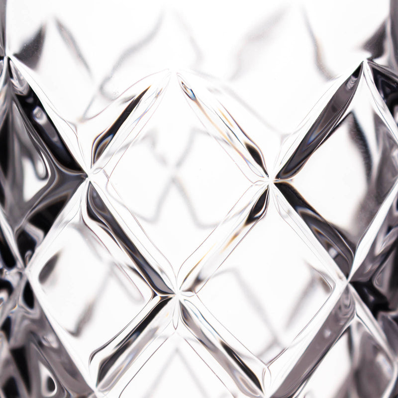 651ml (22 ounce) BarConic® Diamond Pattern Mixing Glass
