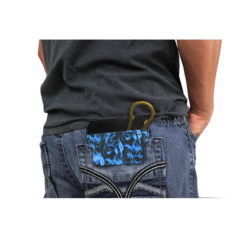 Dekopokit in Men's Back Pocket